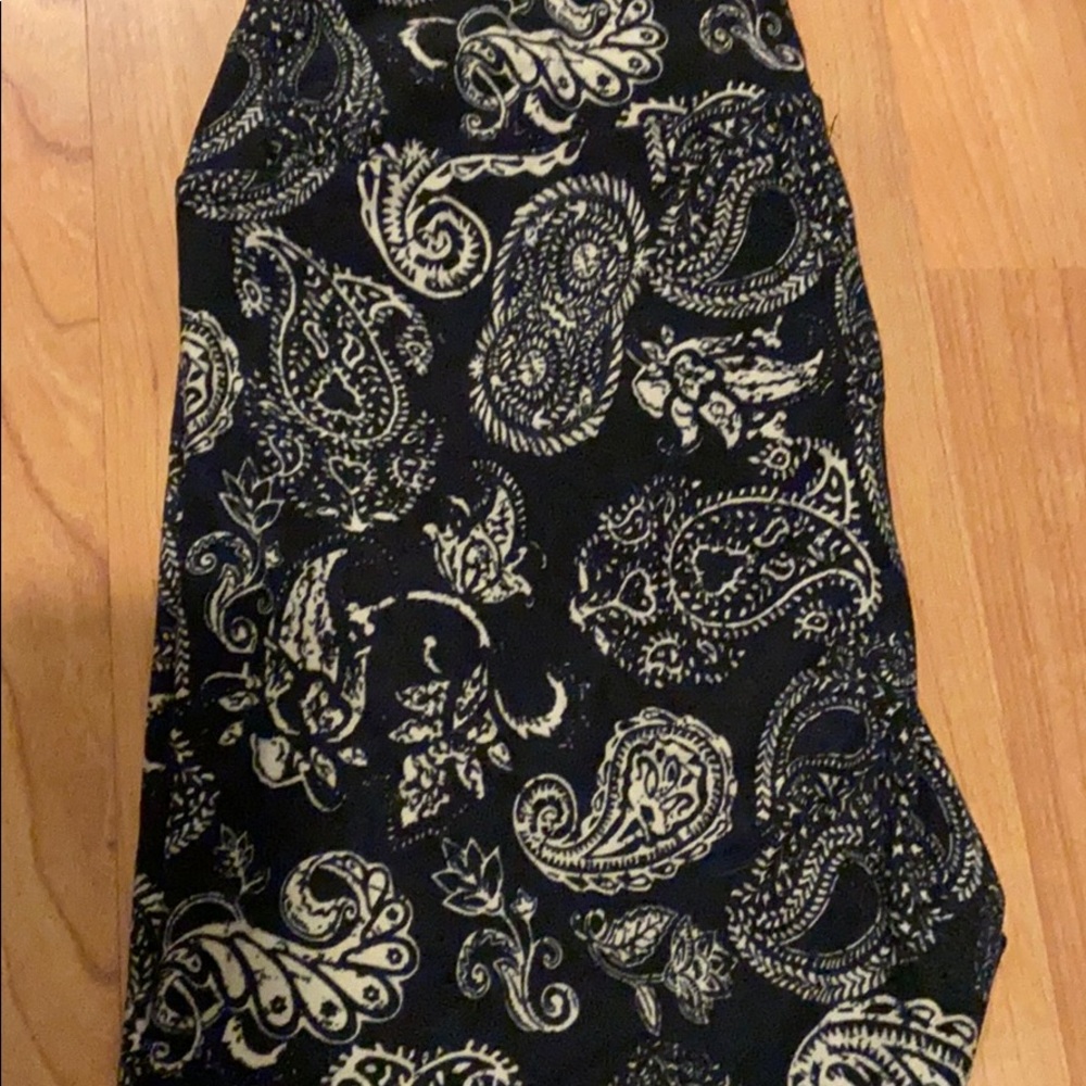 Lularoe Tall & Curvy Leggings